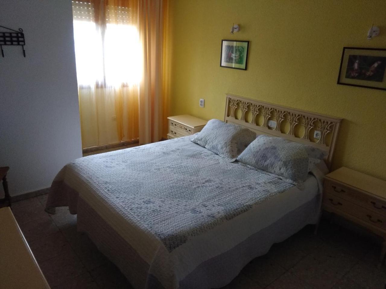 Hostal Avenida Arenas de San Pedro Εξωτερικό φωτογραφία